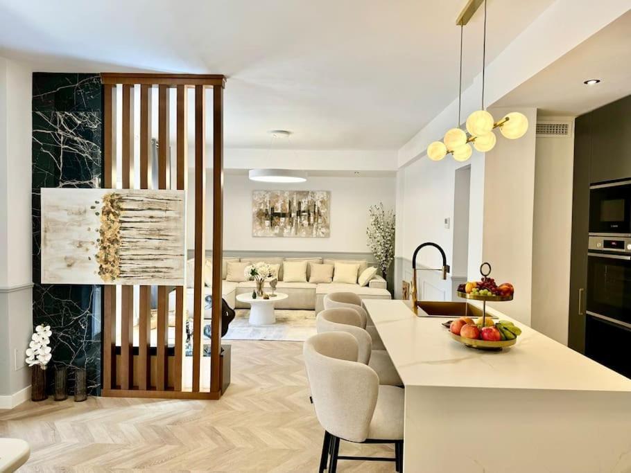 4Bd Central Soho Luxe Retreat Terrace 2Bh & Ac Malaga Zewnętrze zdjęcie
